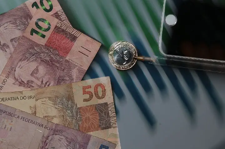 Ata do Copom atribui corte da Selic à desaceleração da economia 