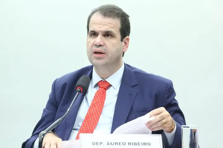 Câmara aprova a troca do símbolo internacional de acessibilidade