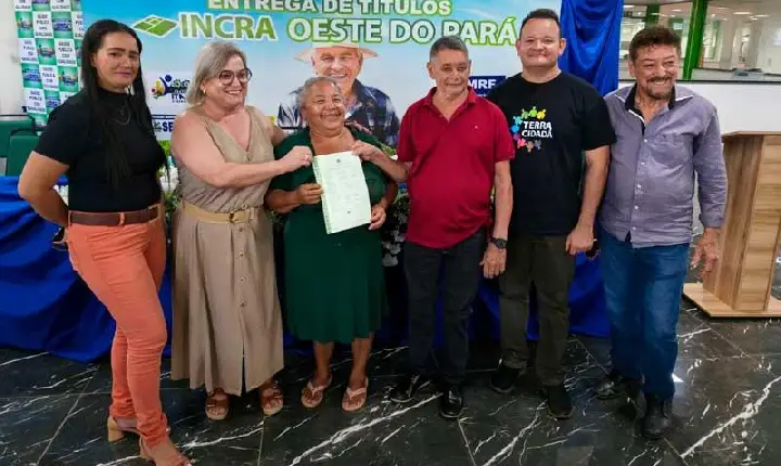 Prefeitura de Itaituba e INCRA entregam 50 títulos definitivos a produtores rurais e fortalecem a regularização fundiária