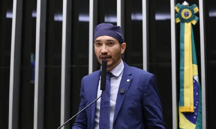 Projeto garante adicional de insalubridade e periculosidade a professores