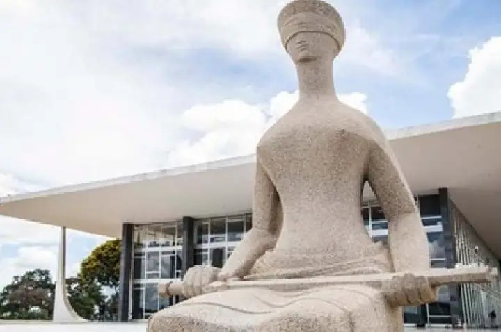 STF proíbe municípios de usar área do imóvel como critério para definir alíquota do IPTU
