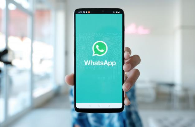 Esses telefones vão ficar sem WhatsApp: veja a lista de aparelhos