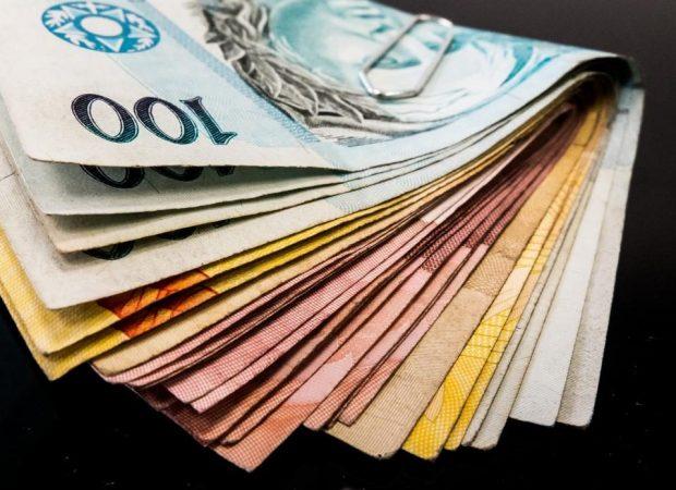 Uma em cada três prefeituras do Pará fechou contas com rombo