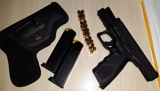 PM prende homem e apreende arma de fogo, carregadores e munições em Jacareacanga