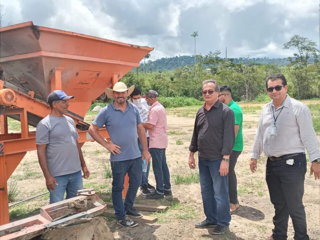 A usina de asfalto de Moraes Almeida já está sendo montada no Distrito em Itaituba Pará