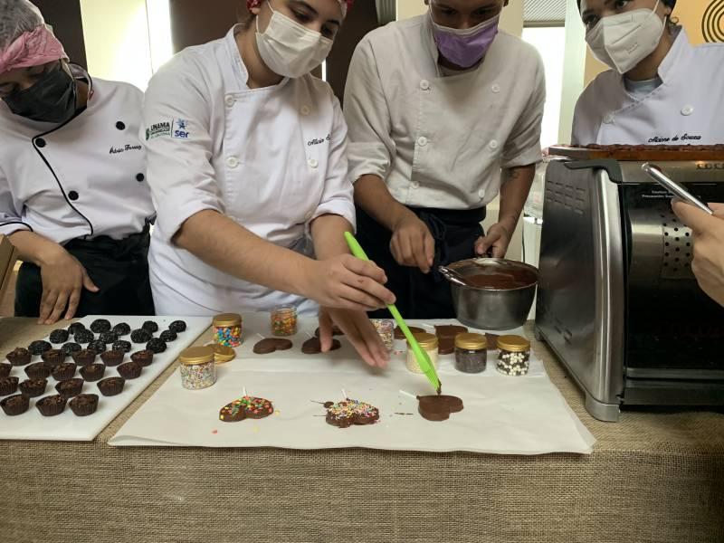Mini Festival do Chocolate, Flores e Joias da Amazônia é sucesso de vendas