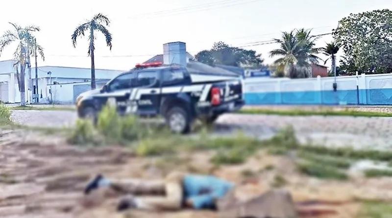 Homem bate em cachorro e é morto a golpes de canivete e pedradas, no Pará