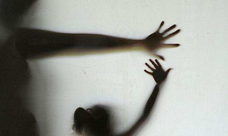 Homem é preso após publicar story nas redes sociais estuprando filha de amigo, em Goiás
