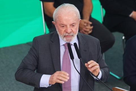 Lula se retrata após dizer que traficantes são ‘vítimas’ de usuários de drogas: ‘Fiz frase mal colocada’