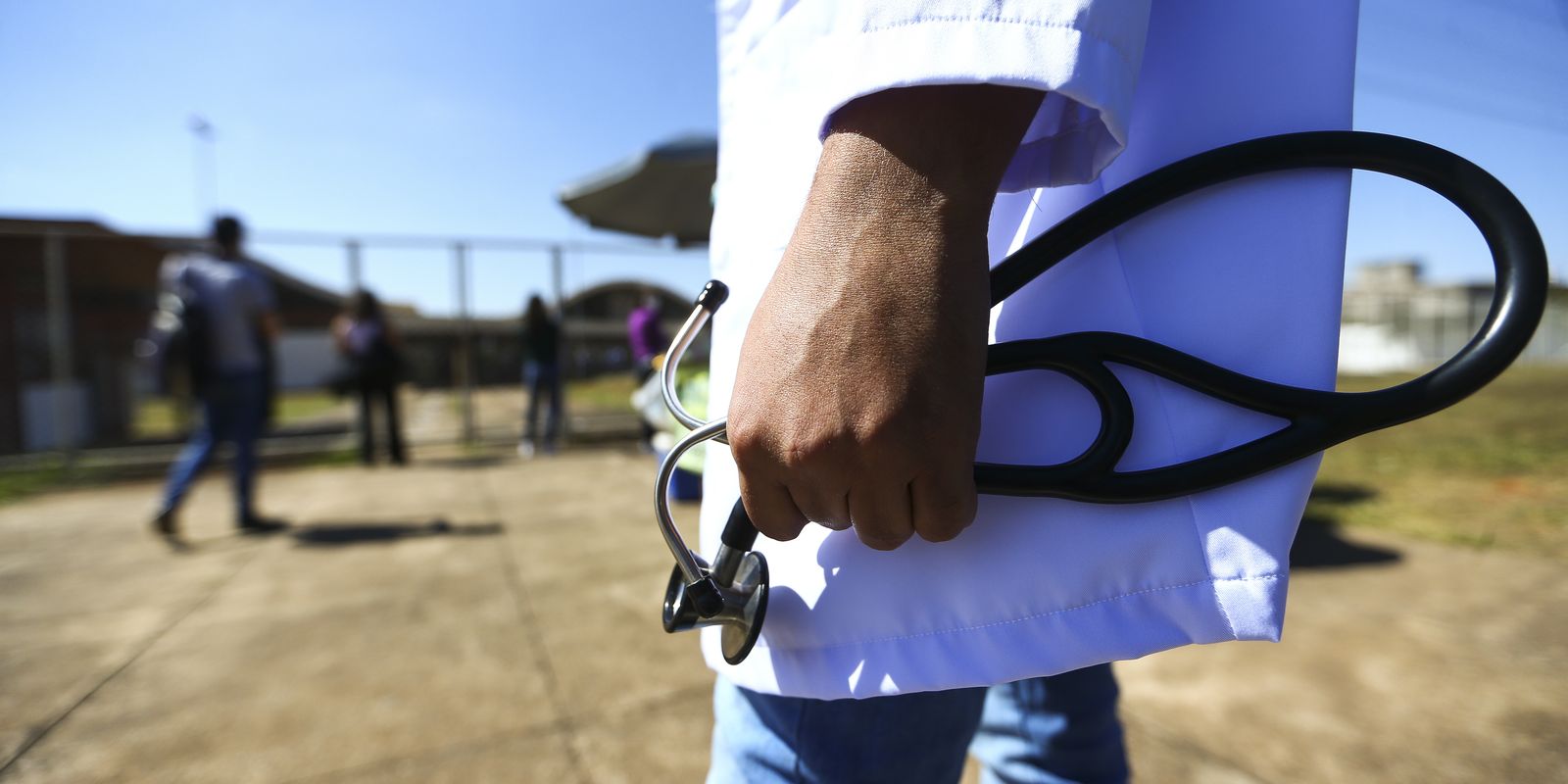 STJ restabelece sanções a cursos de medicina com nota baixa no Enamed