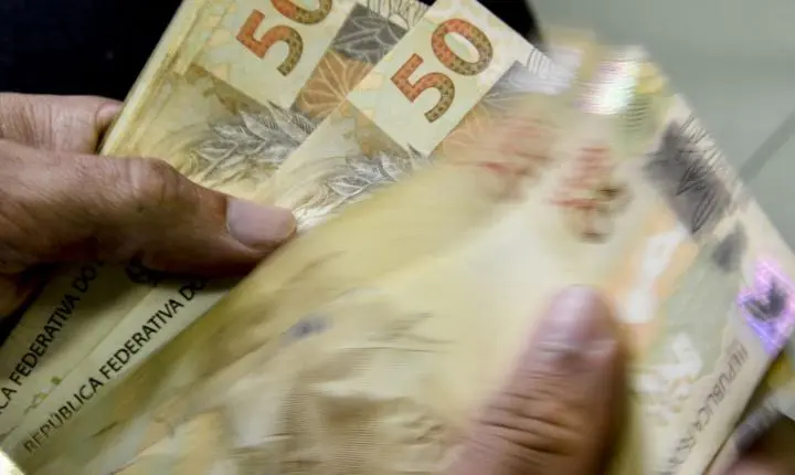 Portaria convoca instituições financeiras para 3ª fase do Desenrola